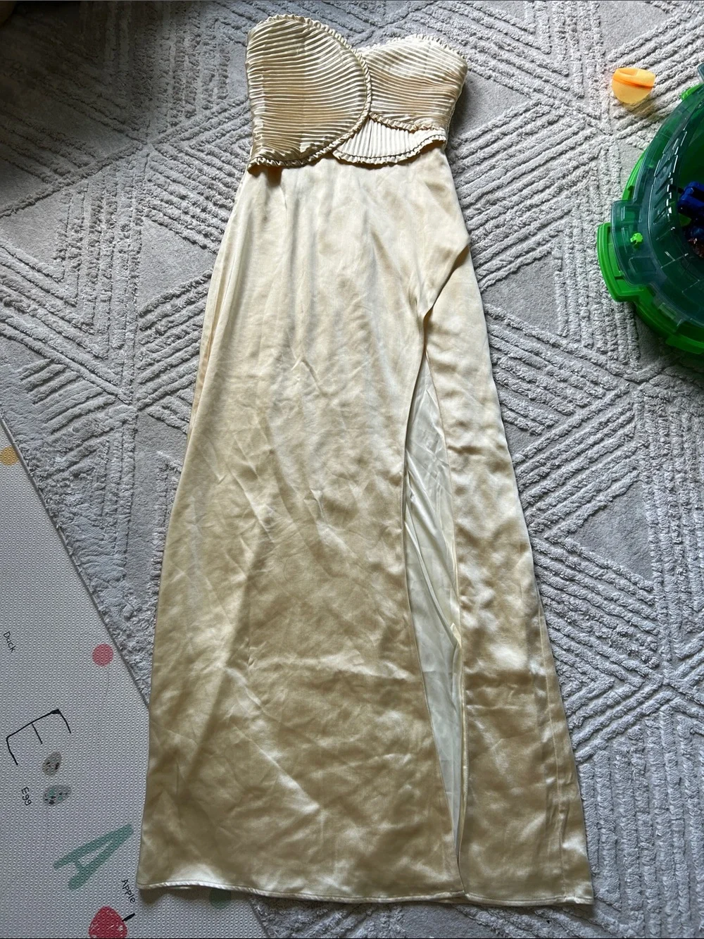 NWT Meshki Larissa butter yellow Strapless Satin Maxi gown dress